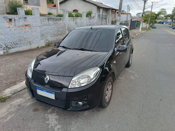 RENAULT SANDERO 1.0 EXPRESSION 16V FLEX 4P MANUAL RENAULT SANDERO 1.0 EXPRESSION 16V FLEX 4P MANUAL
